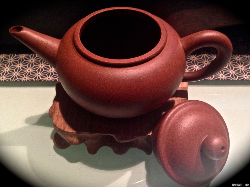 Yixing Teapot Di Cao Qing Shui Ping offen (135ml)