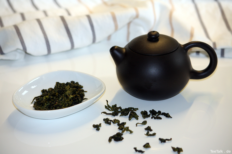 Yixing Teekanne und Tie Guan Yin Tee
