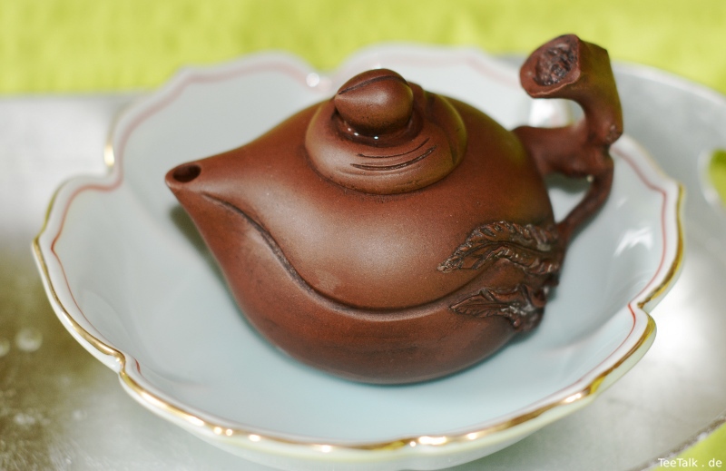 Pfirsich-Yixing im Teeboot