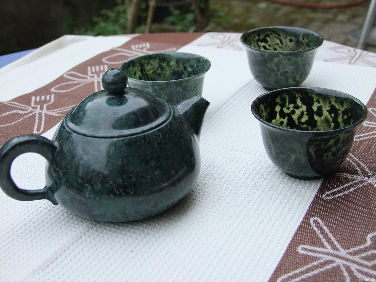 Teekanne aus Taiwanese Black Jade